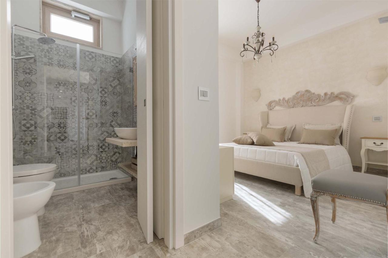 B&B Le Radici Del Salento Luxury Rooms San Pancrazio Salentino Exteriör bild