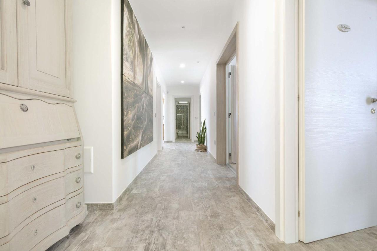 B&B Le Radici Del Salento Luxury Rooms San Pancrazio Salentino Exteriör bild